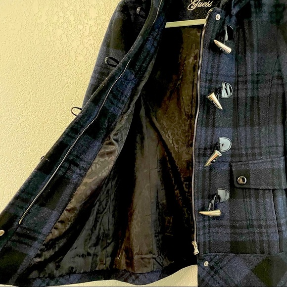 Guess Wool blend plaid navy & black coat Medium - Picture 6 of 10